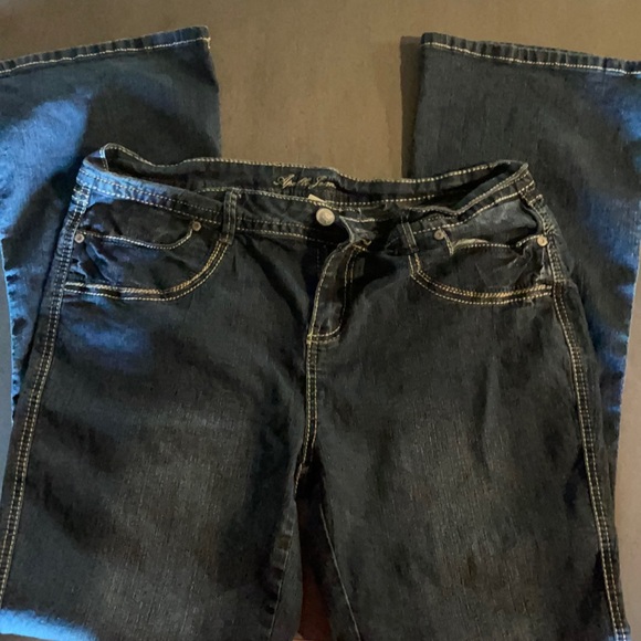 Apollo Jeans - Picture 1 of 3